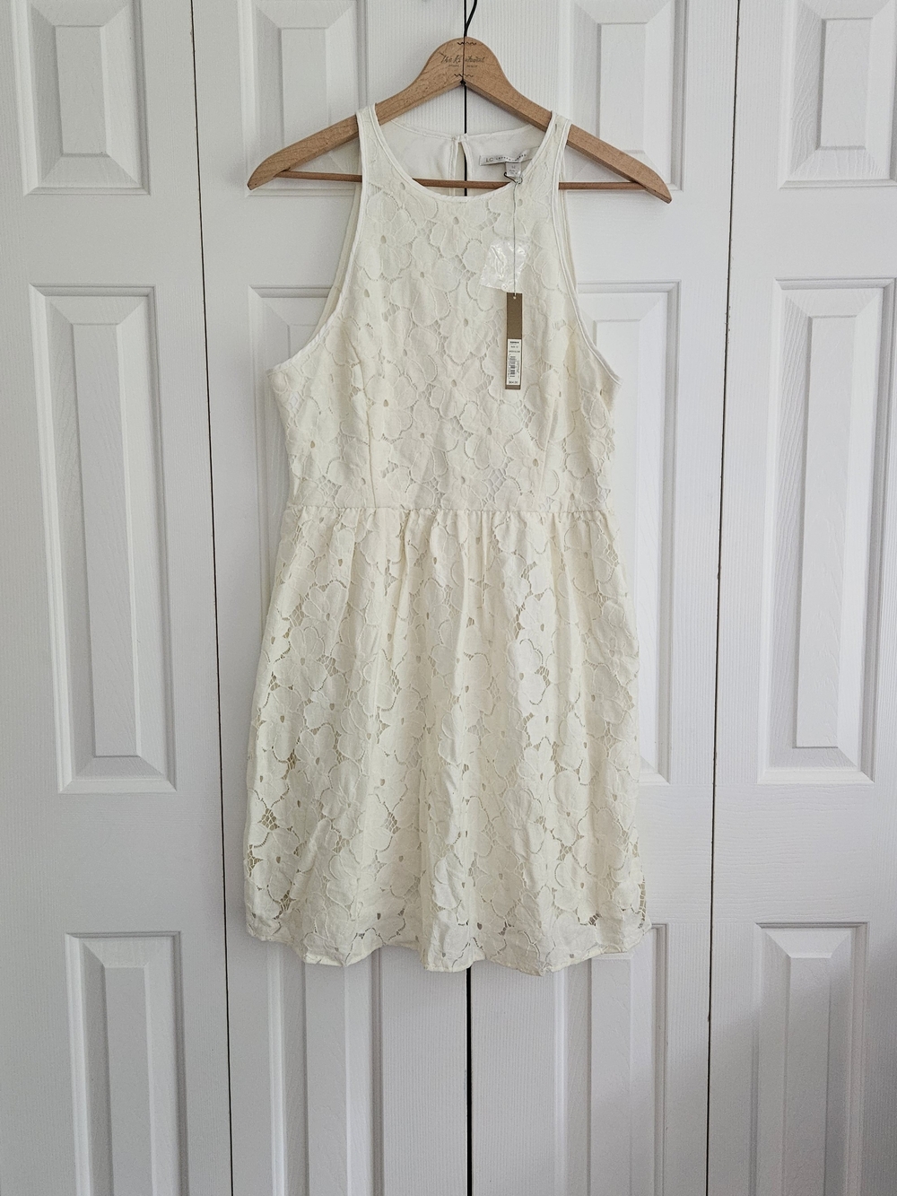 LC Lauren Conrad- Cream Floral Lace Sleeveless Dress
